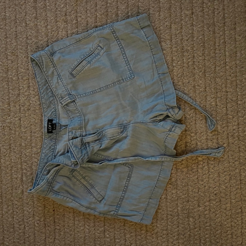 LOFT light blue size 10 shorts with tie
